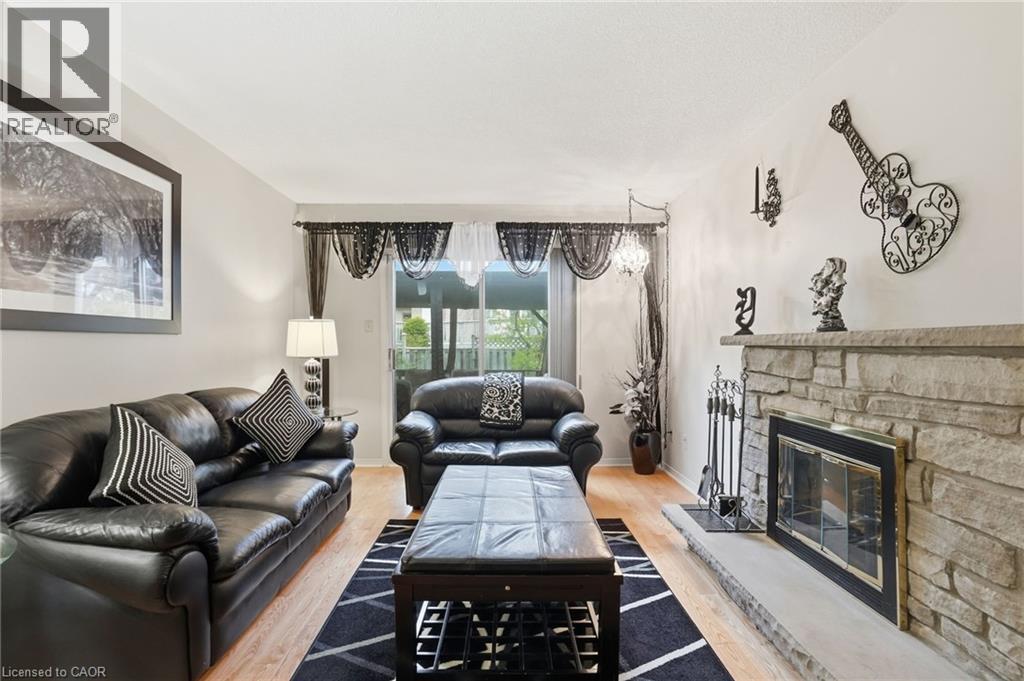 3277 FOLKWAY Drive, Burlington, Ontario, L7M3J2 — Photo 37