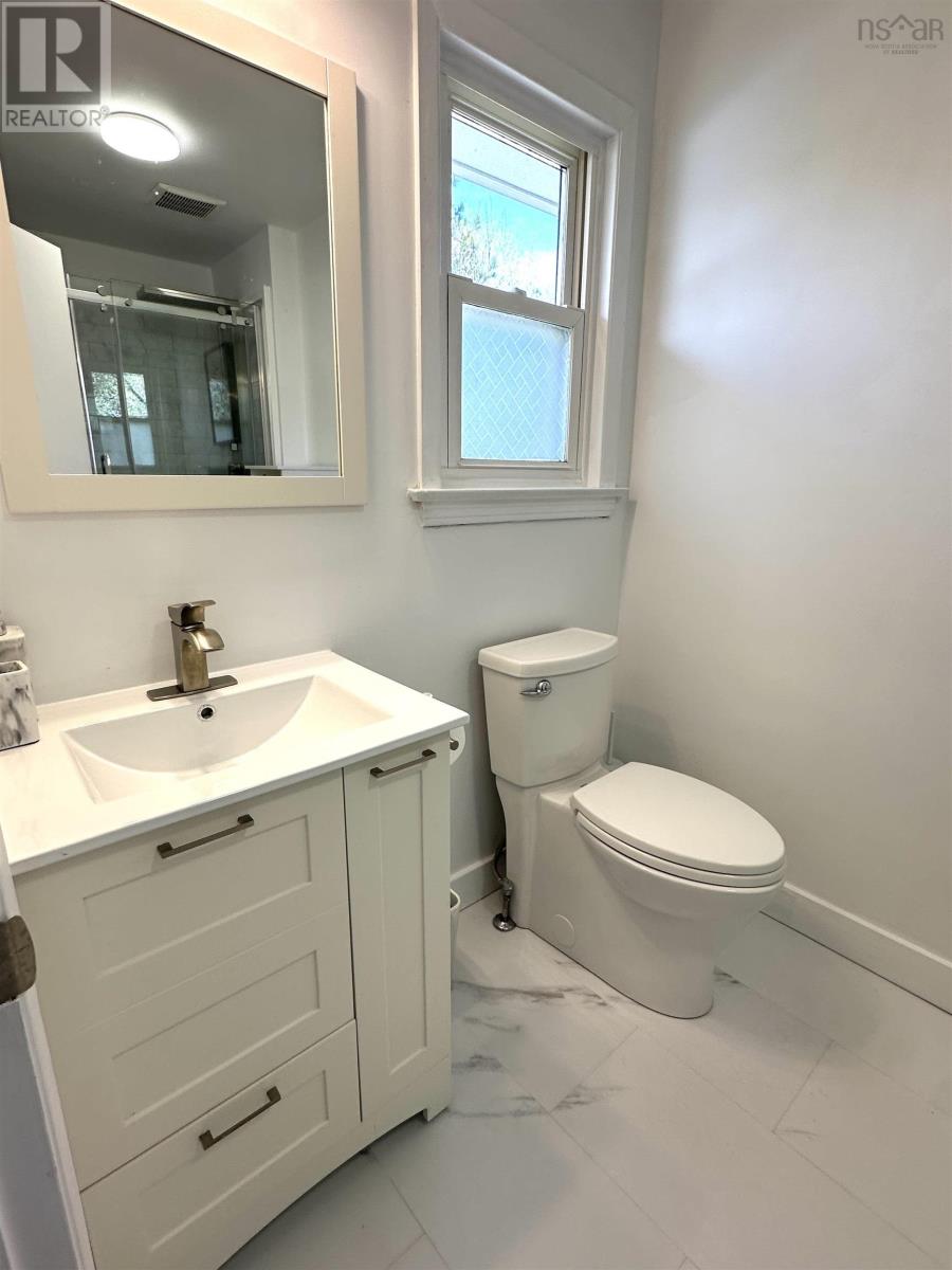 Property 15 of 32 of 42 William Street