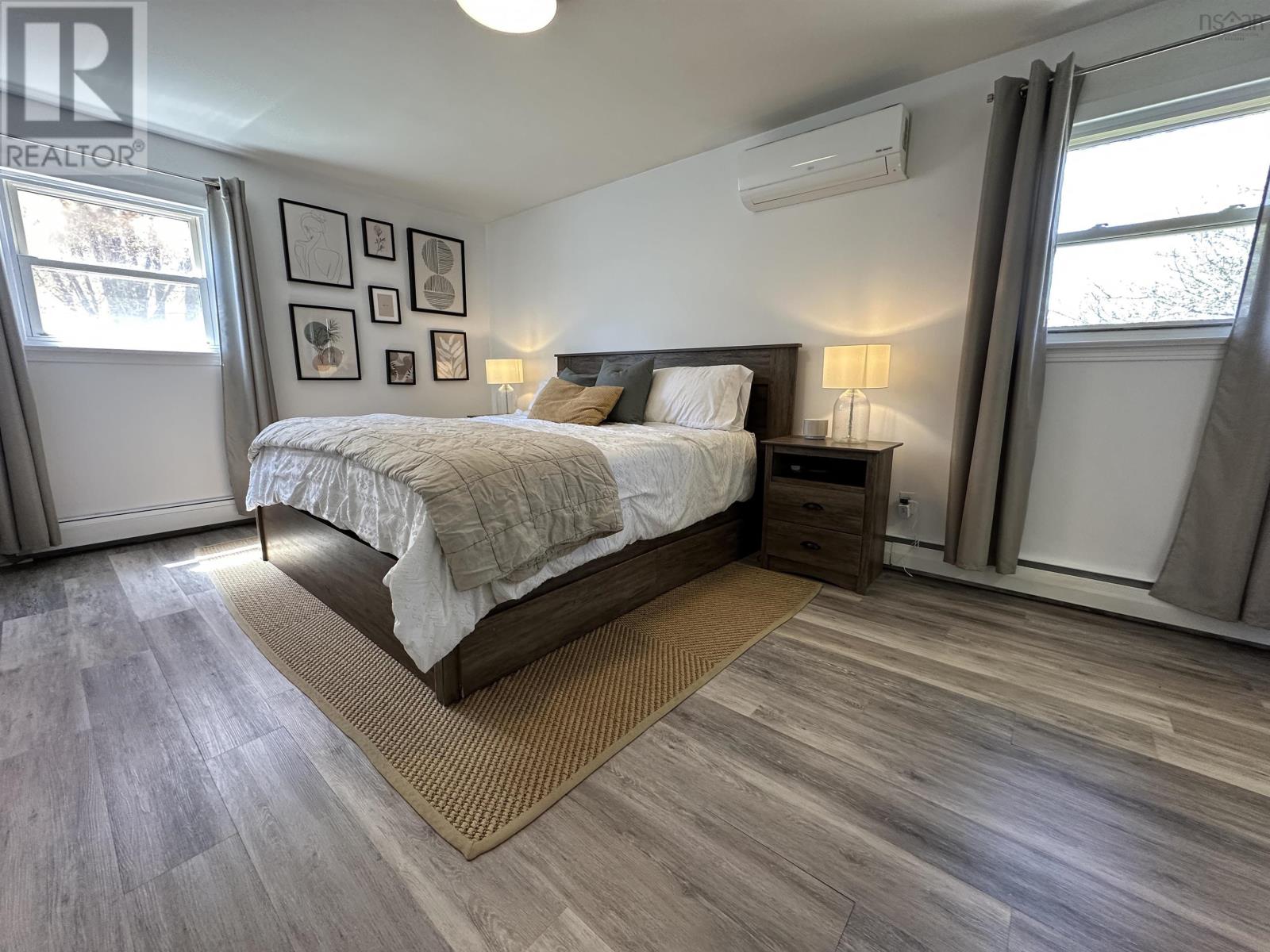 Property 24 of 32 of 42 William Street
