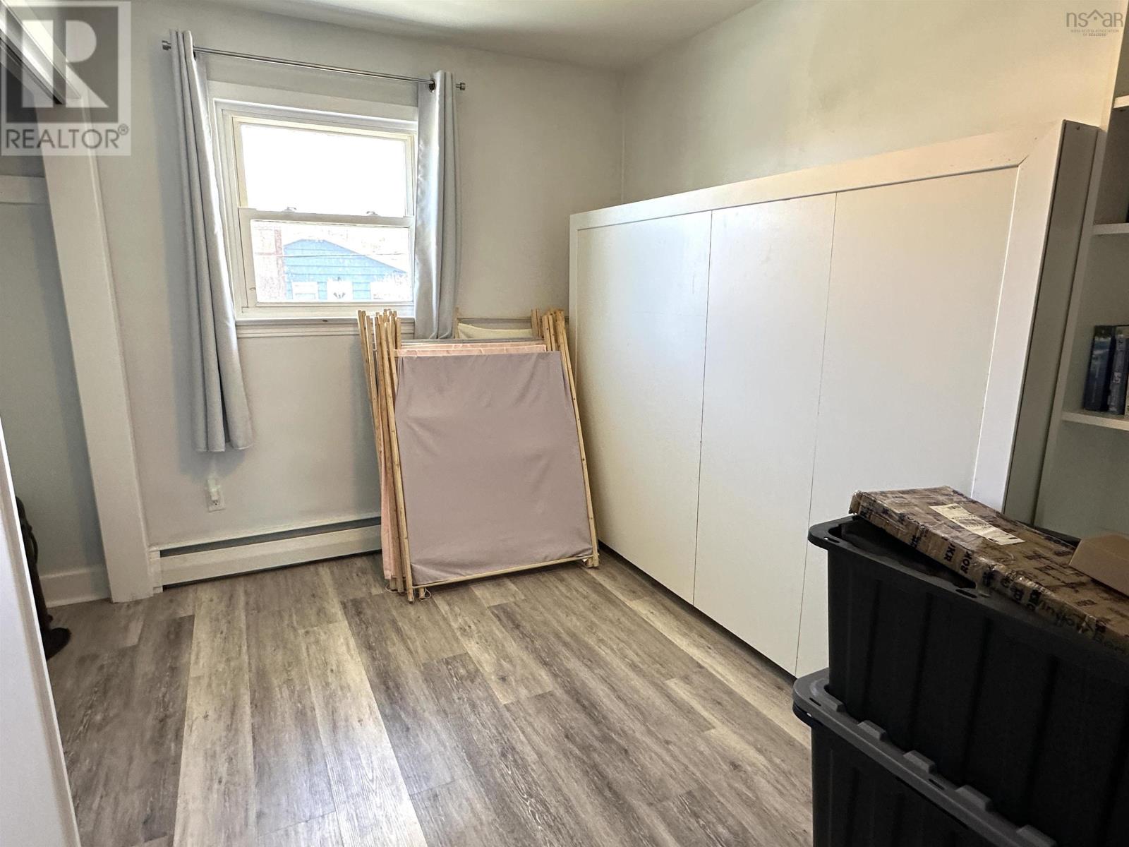 Property 20 of 32 of 42 William Street