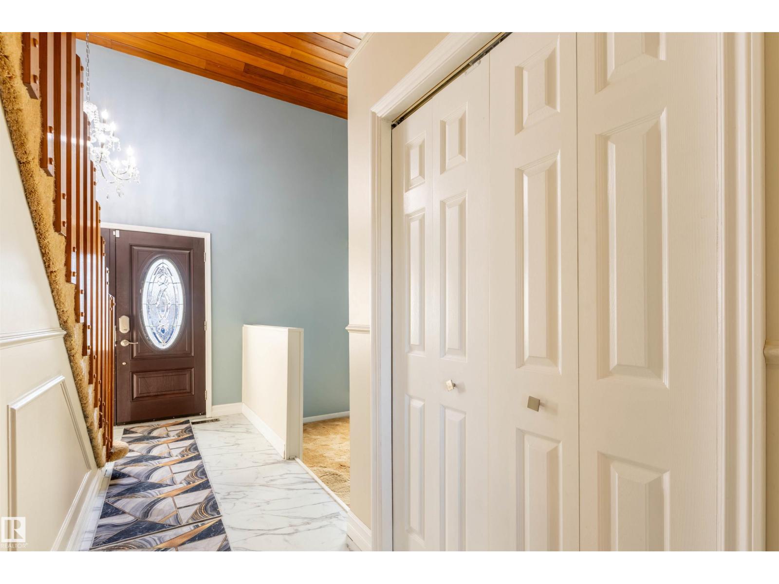 230 GRANDIN DR — photo 10