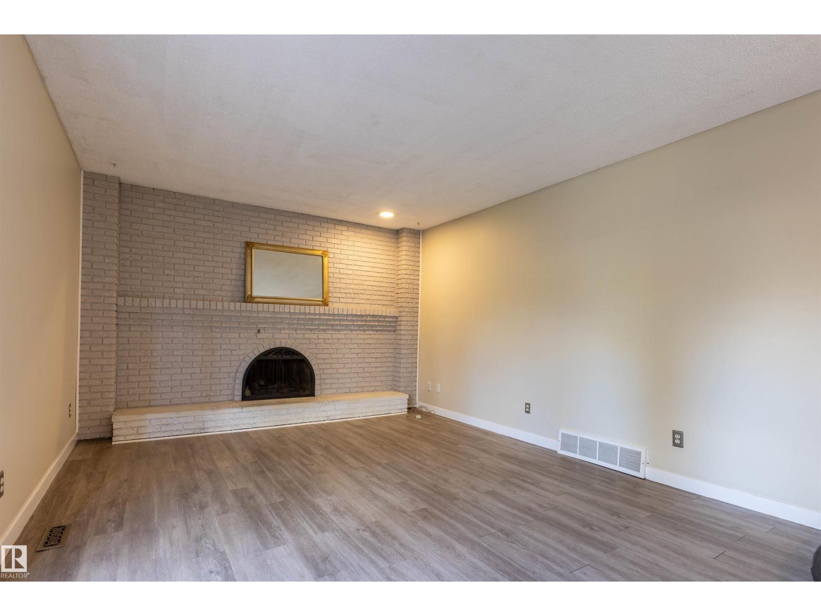 230 GRANDIN DR — photo 18