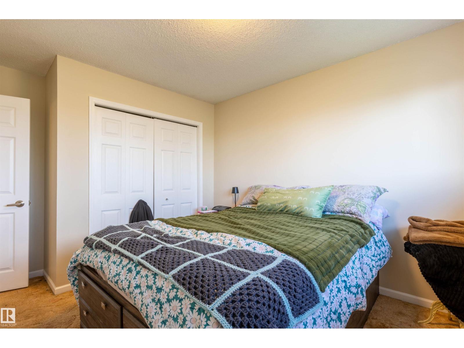 230 GRANDIN DR - 33