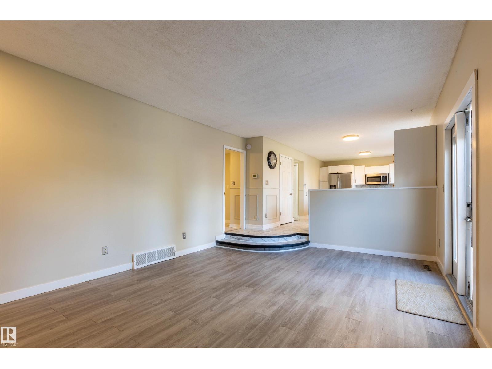 230 GRANDIN DR - 19