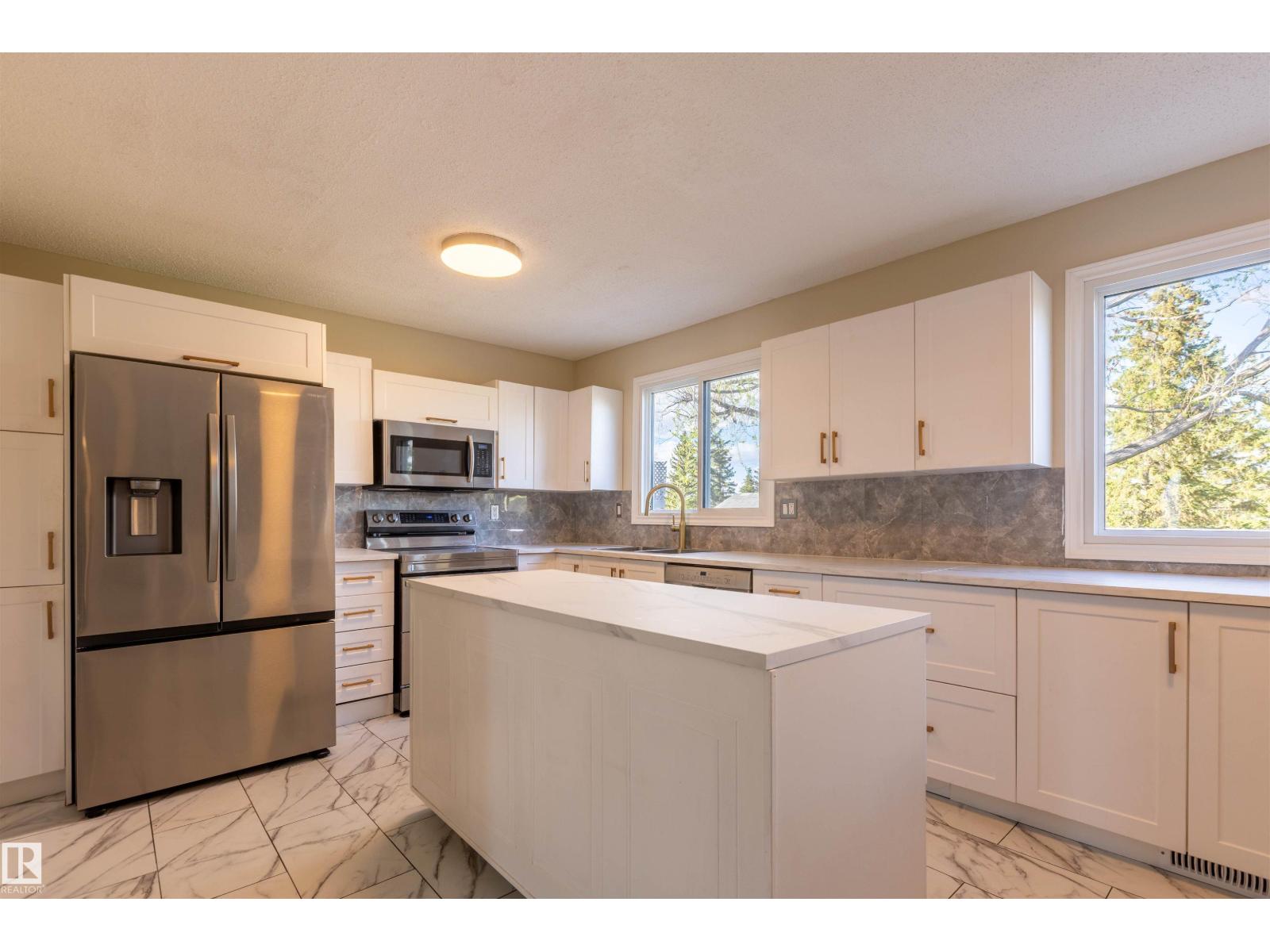 230 GRANDIN DR - 11