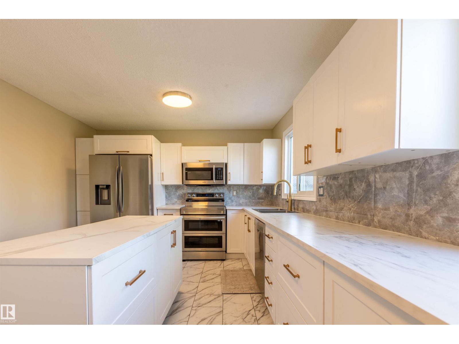 230 GRANDIN DR - 15
