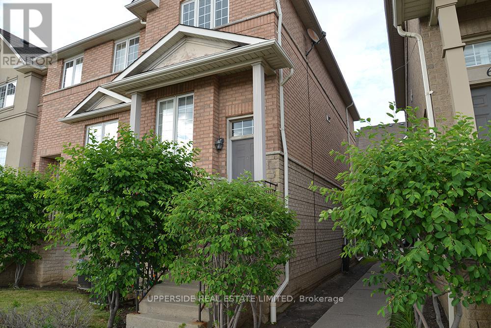 #7 23 OBSERVATORY LANE - 5