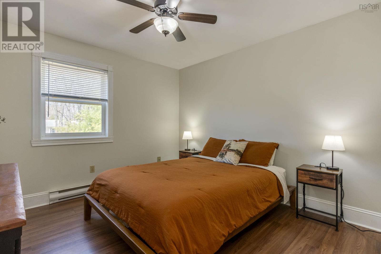 Property 32 of 48 of 3164 Cornwallis Crescent