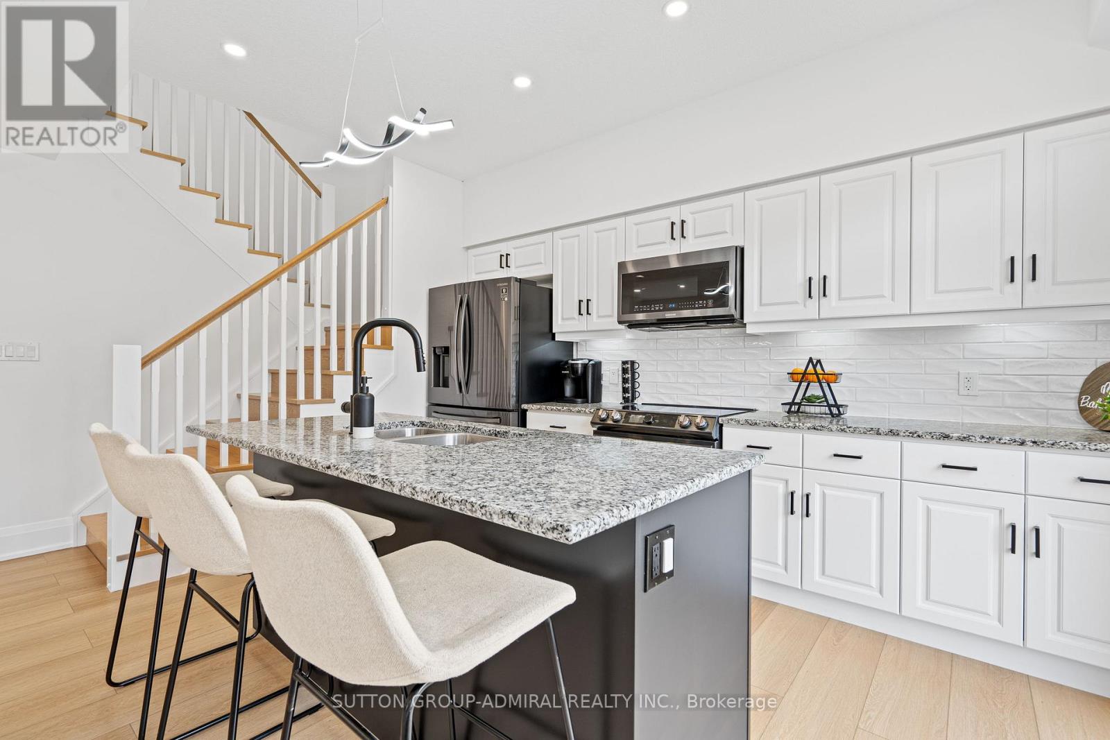 1026 WRIGHT DRIVE - 12