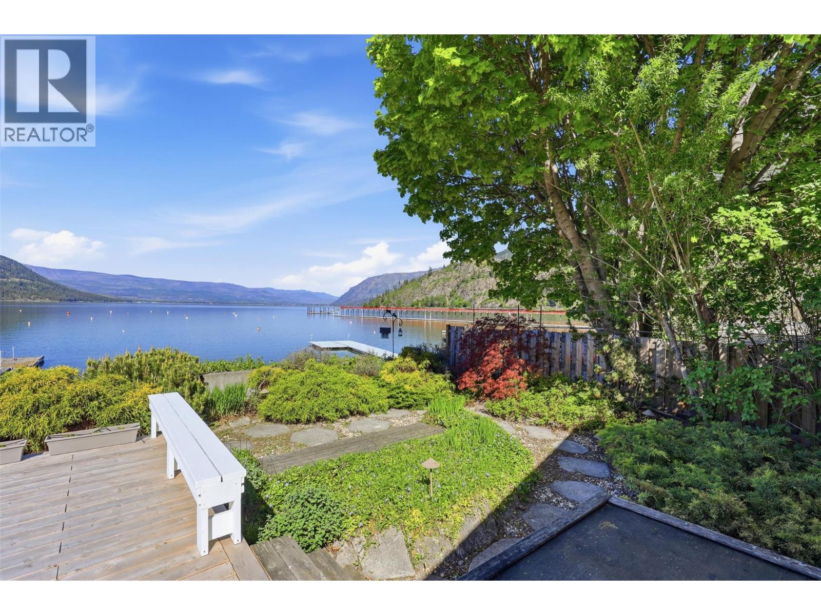 327 Lakeshore Drive, Chase