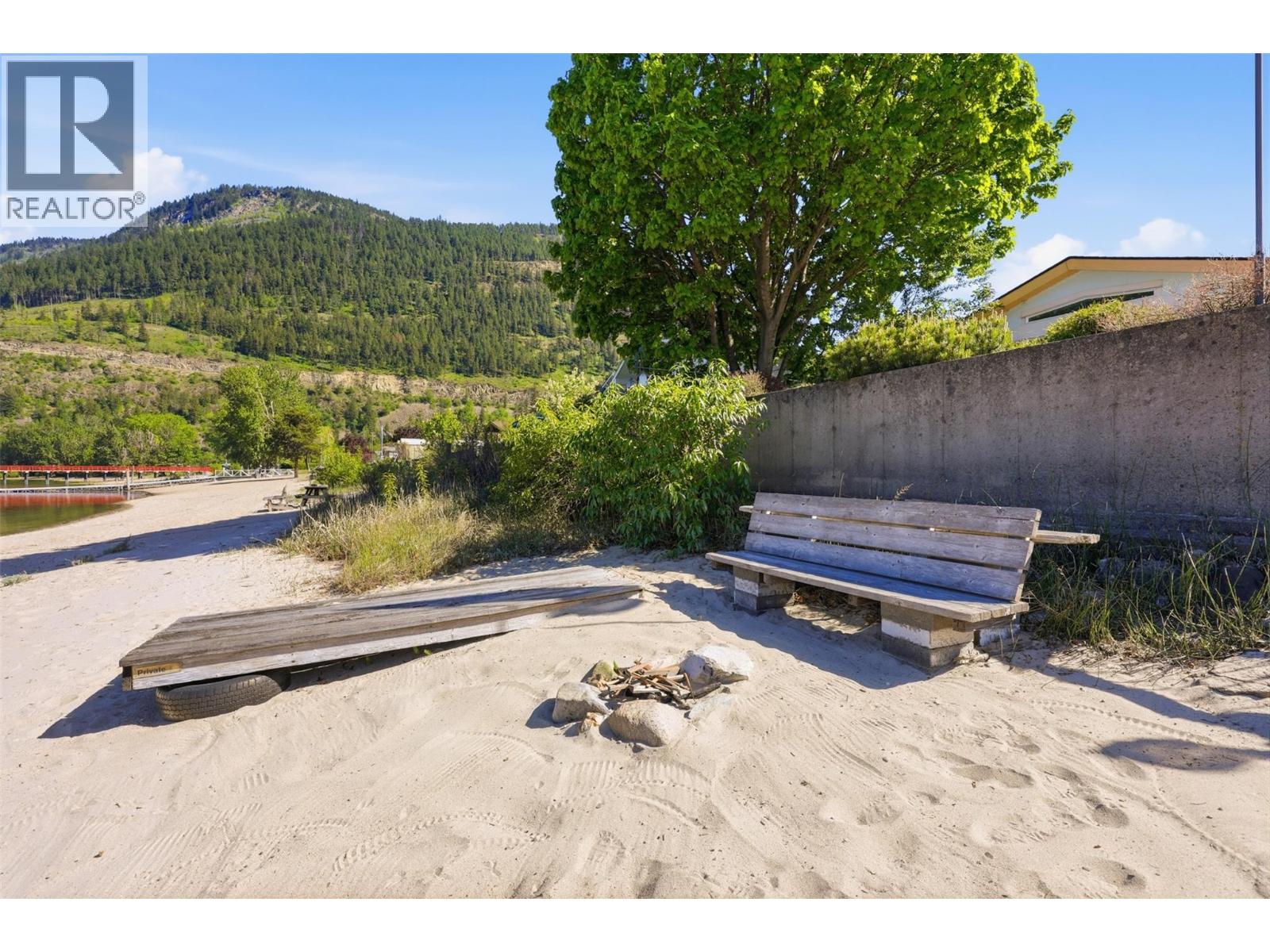 327 Lakeshore Drive, Chase