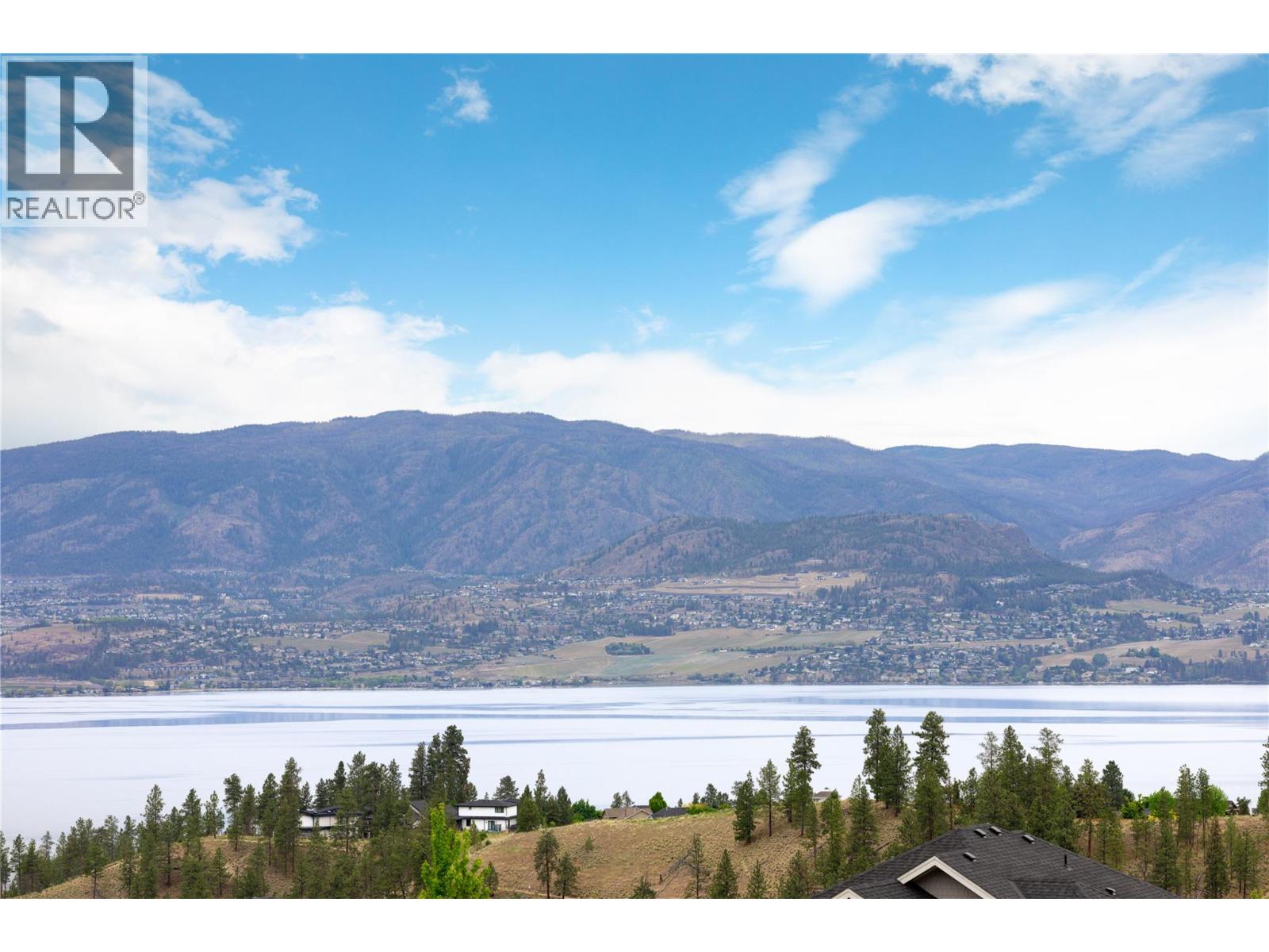 5677 Mountainside Drive, Kelowna