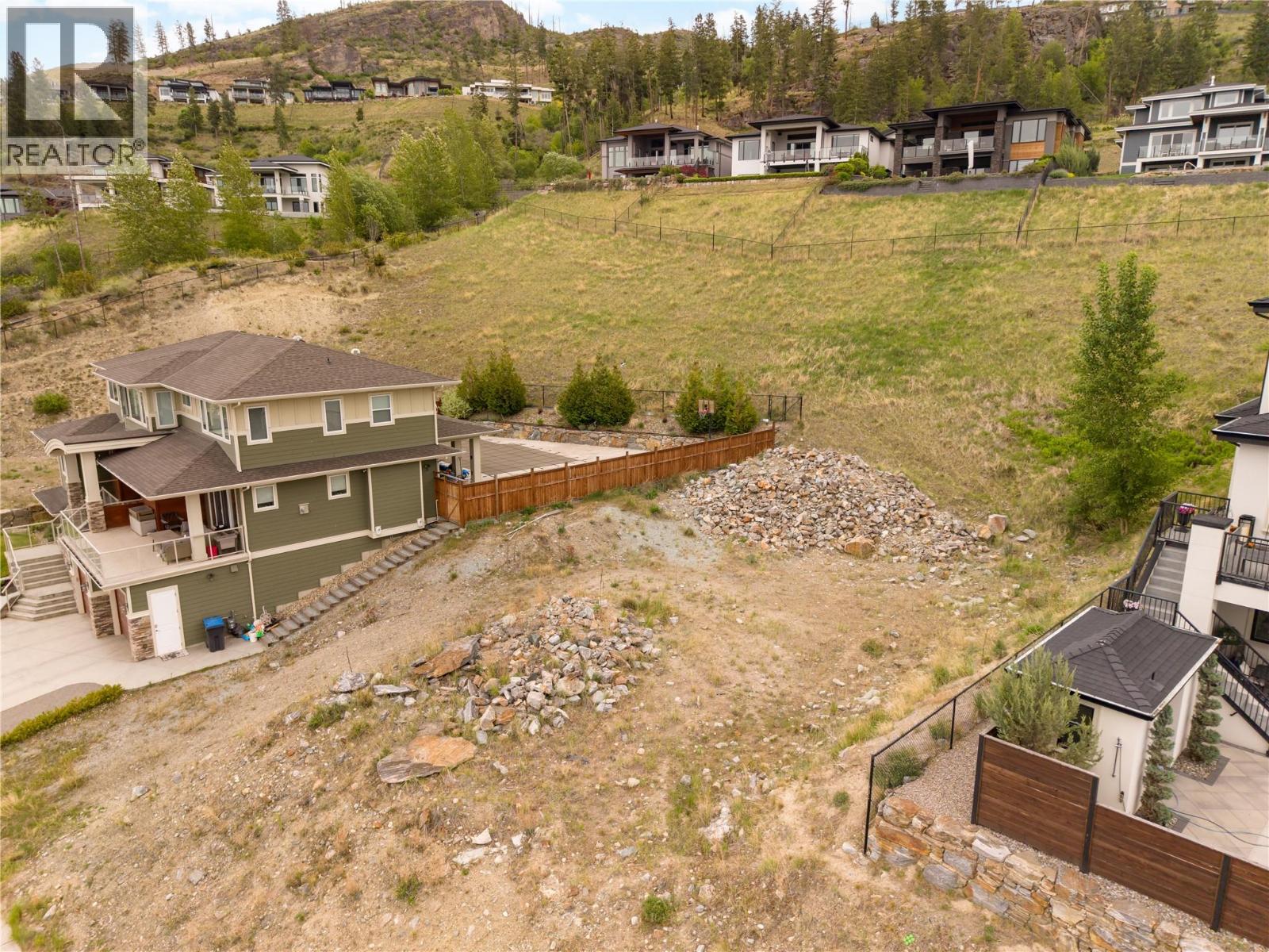 5677 Mountainside Drive, Kelowna