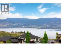 5677 Mountainside Drive, Kelowna, BC V1W5L5 Photo 9