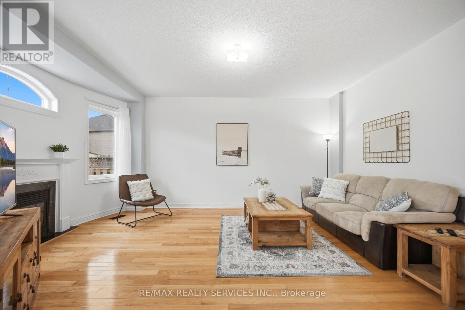 40 SIR JACOBS CRESCENT - 20