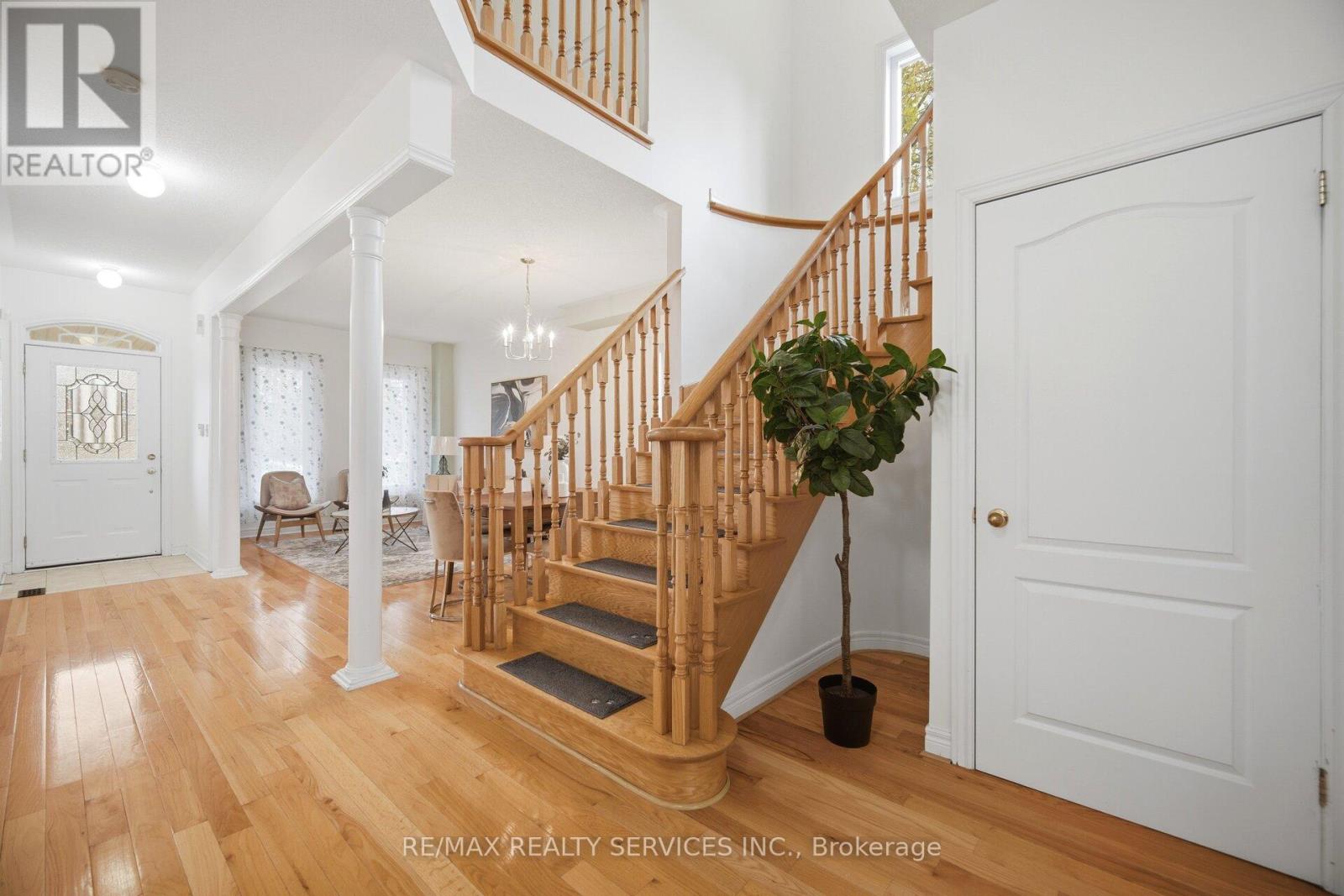 40 SIR JACOBS CRESCENT - 26