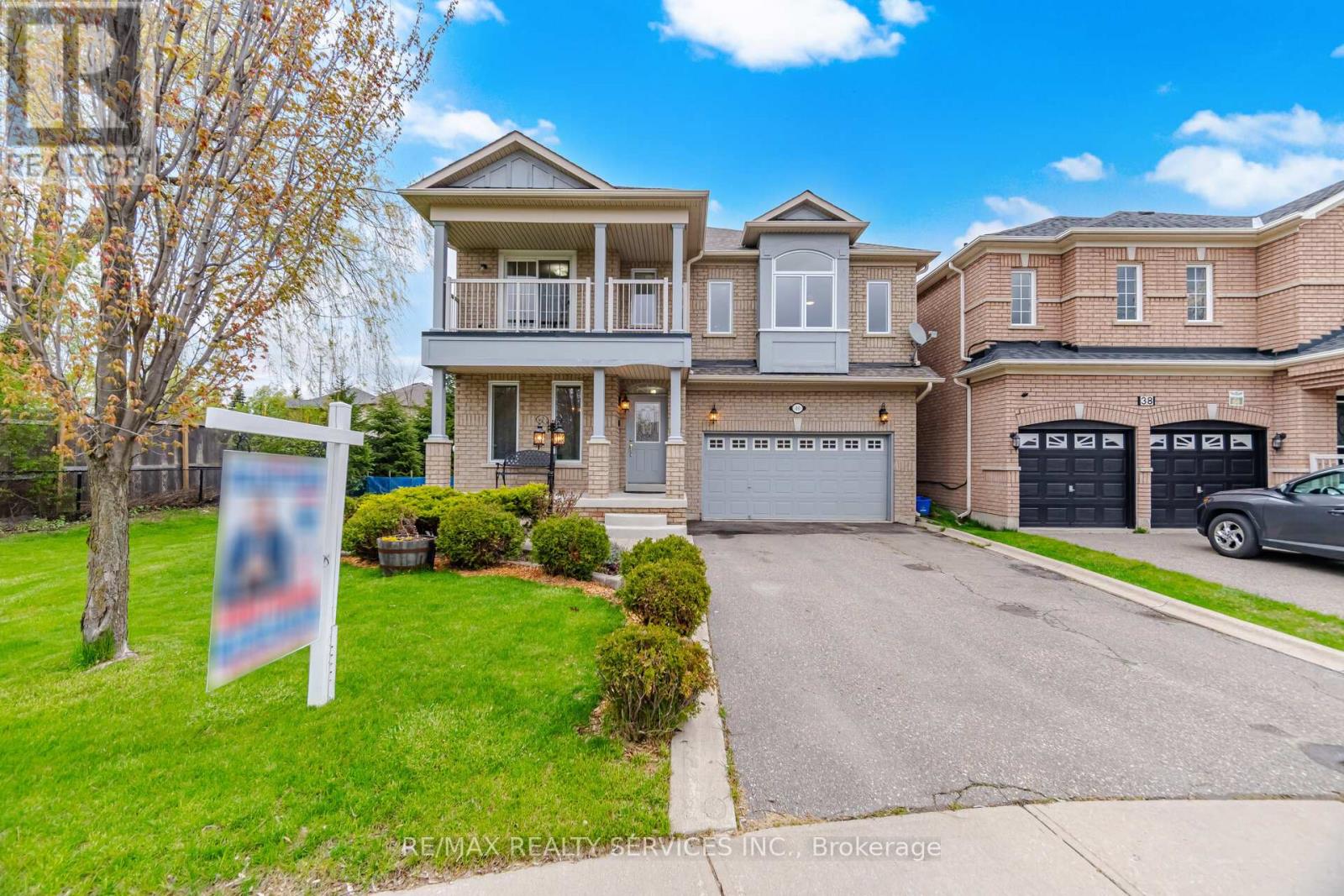 40 SIR JACOBS CRESCENT - 3