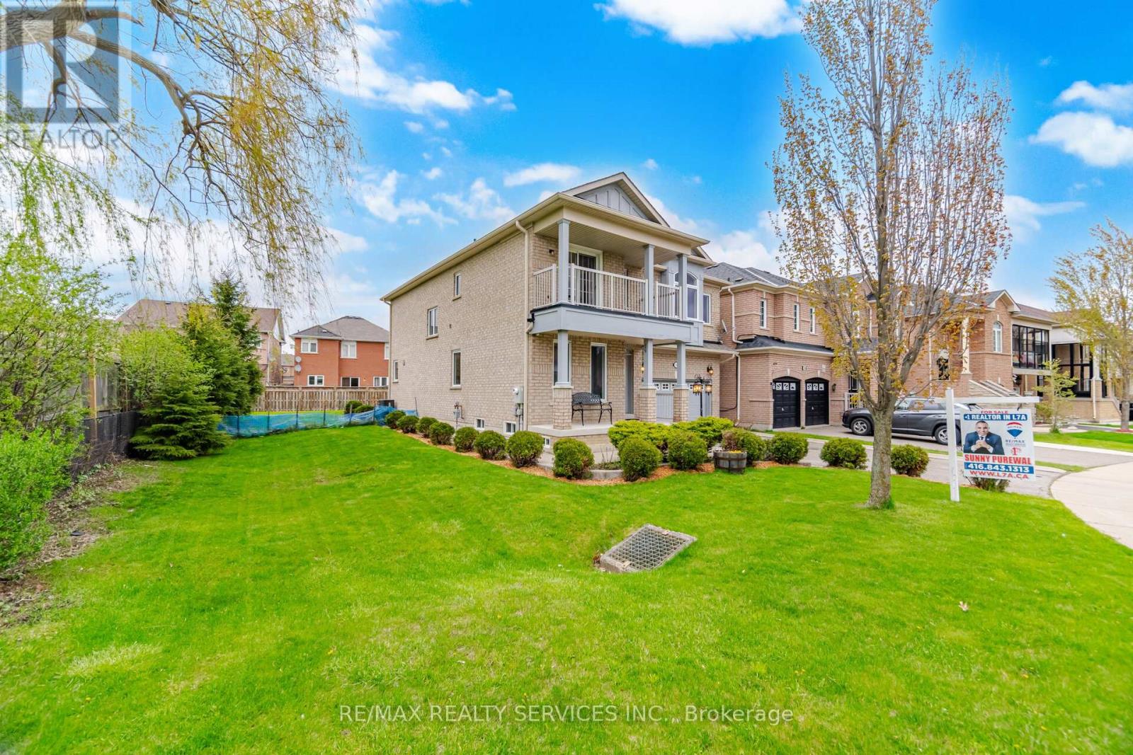 40 SIR JACOBS CRESCENT - 4