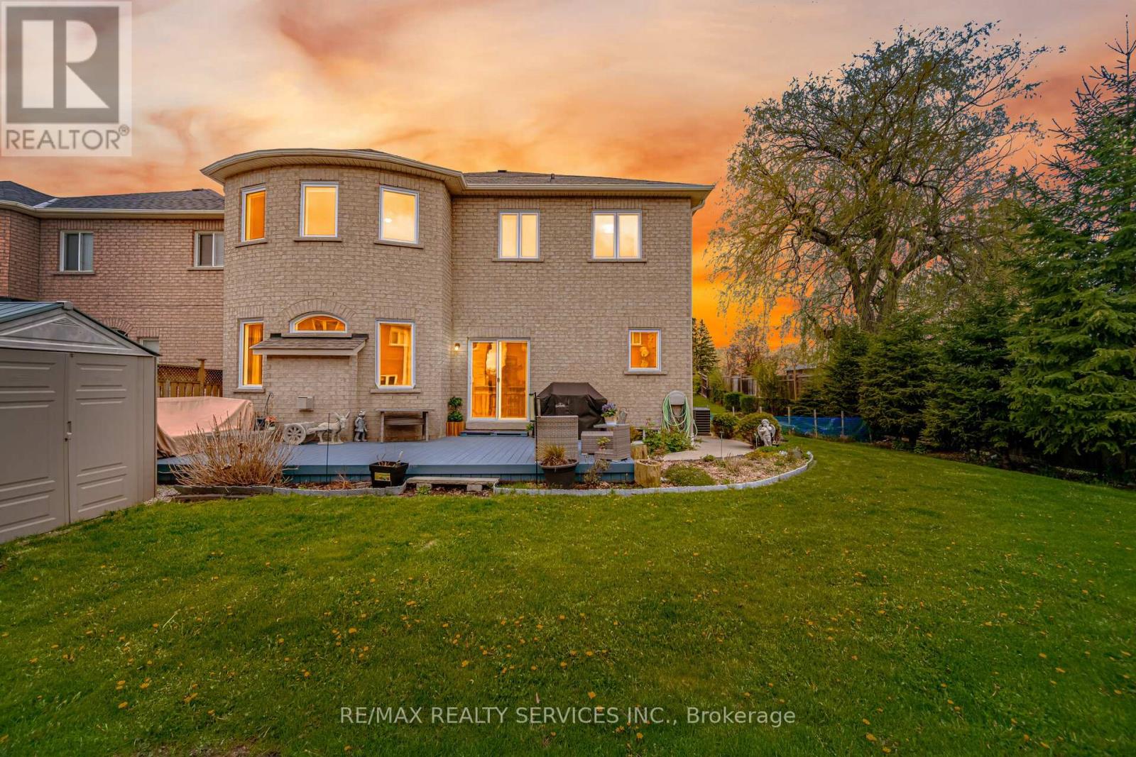 40 SIR JACOBS CRESCENT - 50