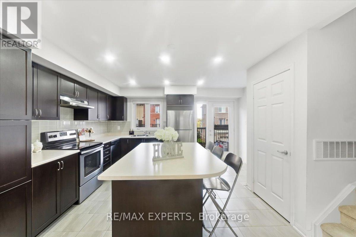 #218 250 SUNNY MEADOW BOULEVARD - 11