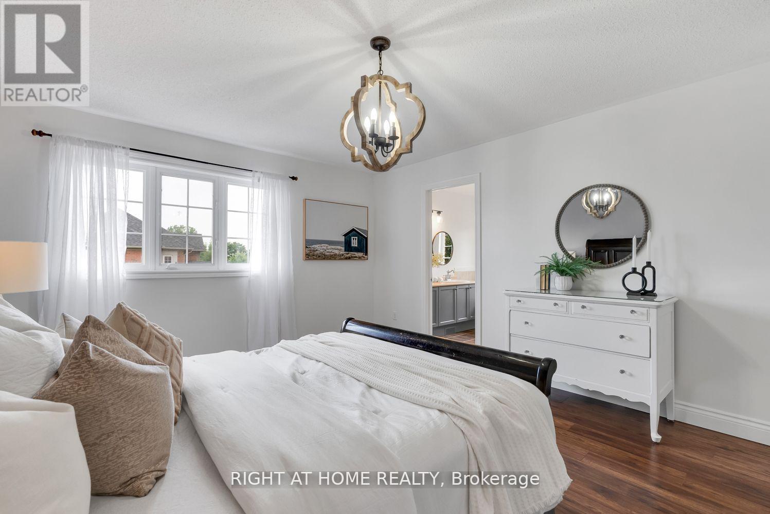 23 DON MORRIS COURT - 25