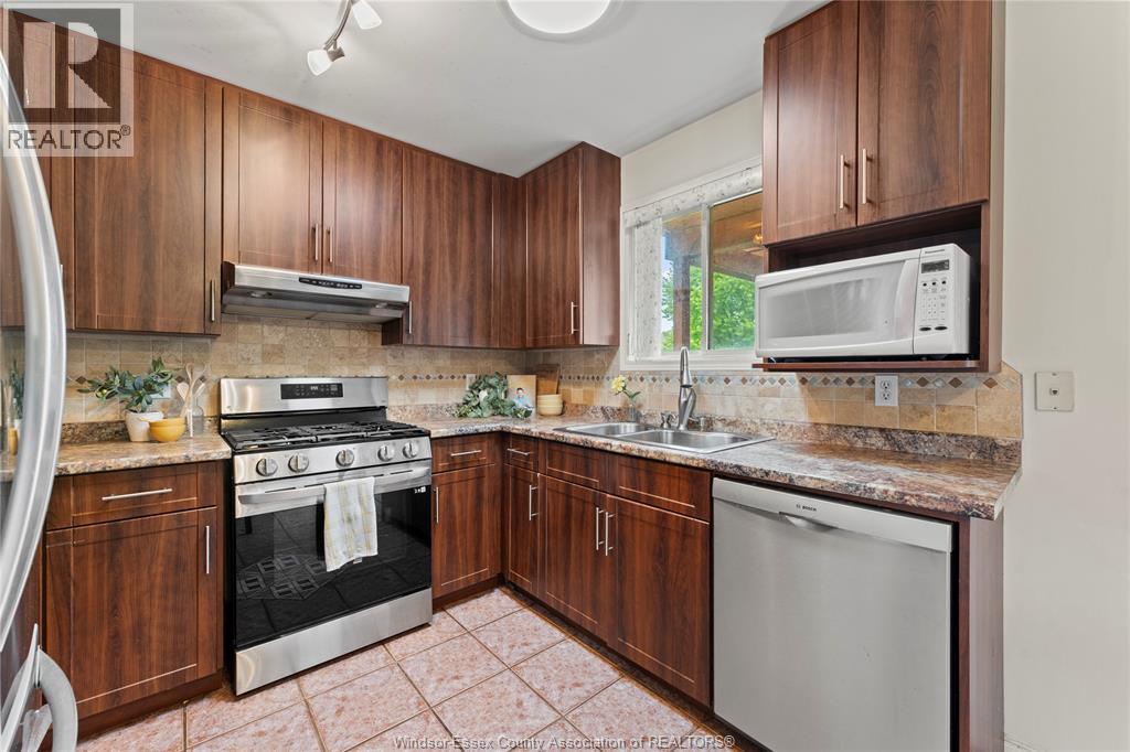 1560 GRAND MARAIS ROAD East, Windsor, Ontario, N8W1W2 — Photo 23