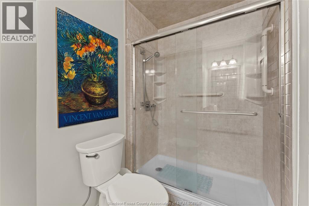 1560 GRAND MARAIS ROAD East, Windsor, Ontario, N8W1W2 — Photo 7