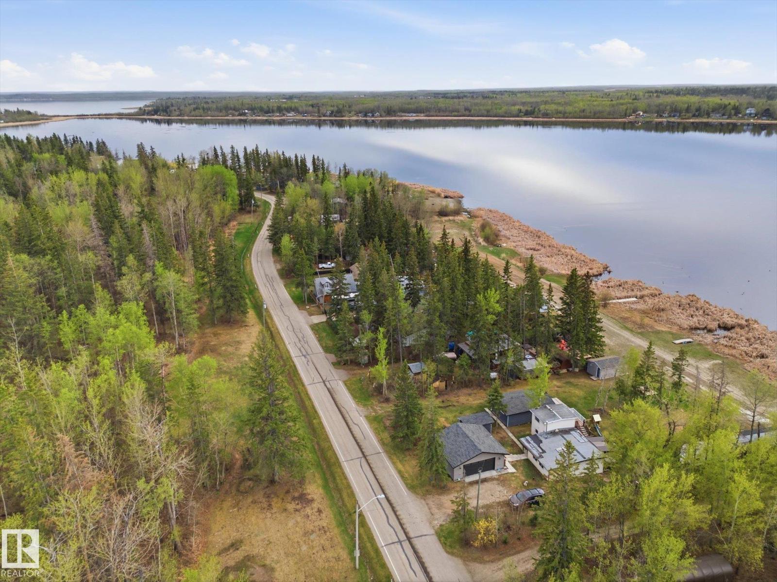 299 Lakeshore Drive - 38