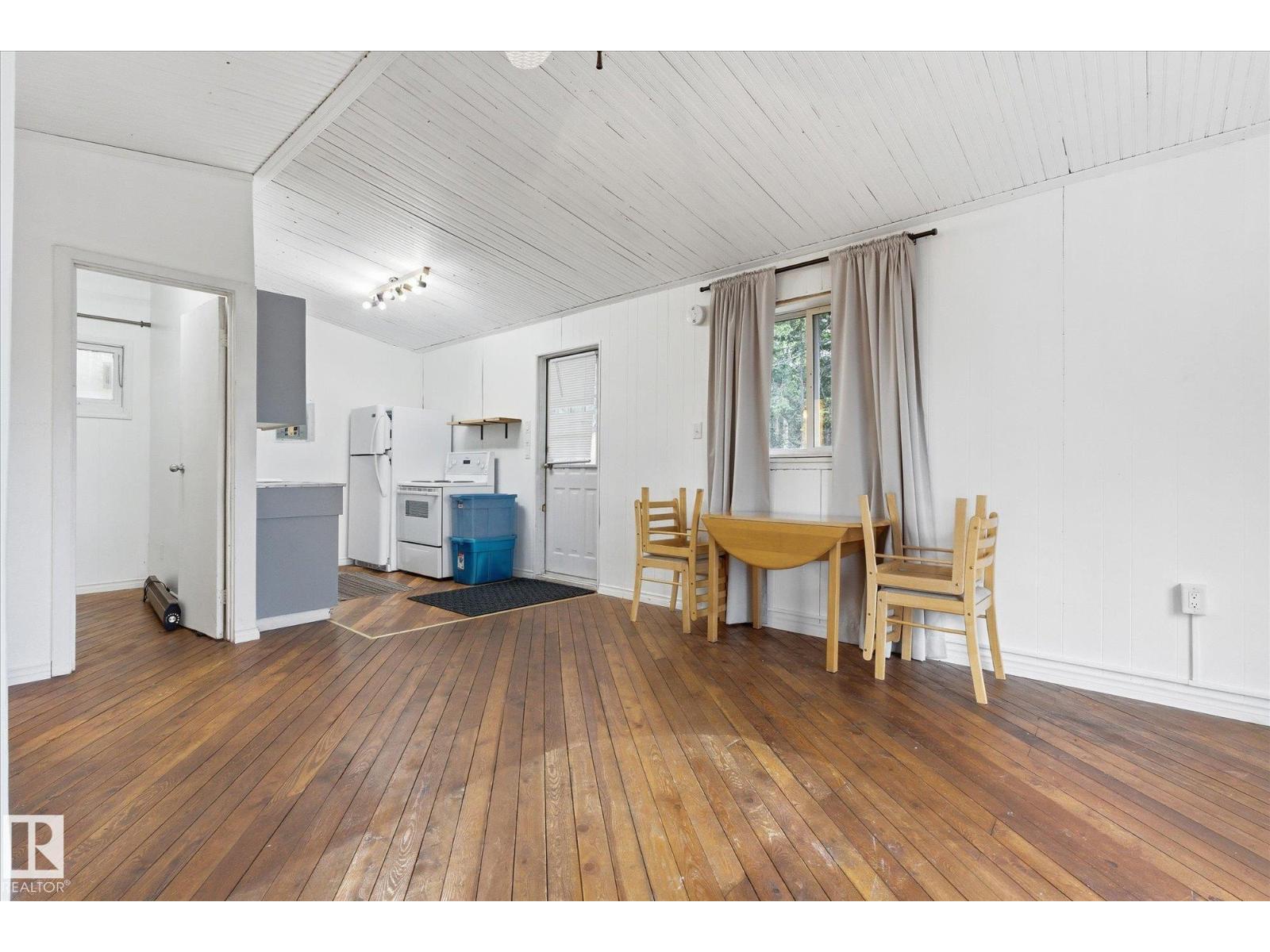 299 Lakeshore Drive - 15