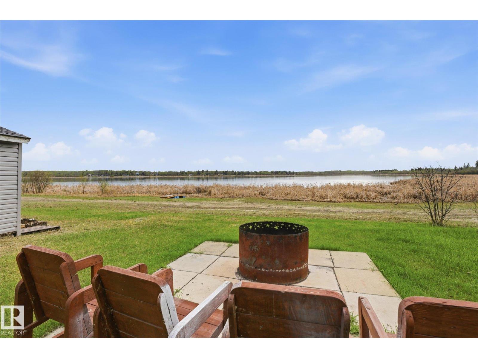 299 Lakeshore Drive - 23