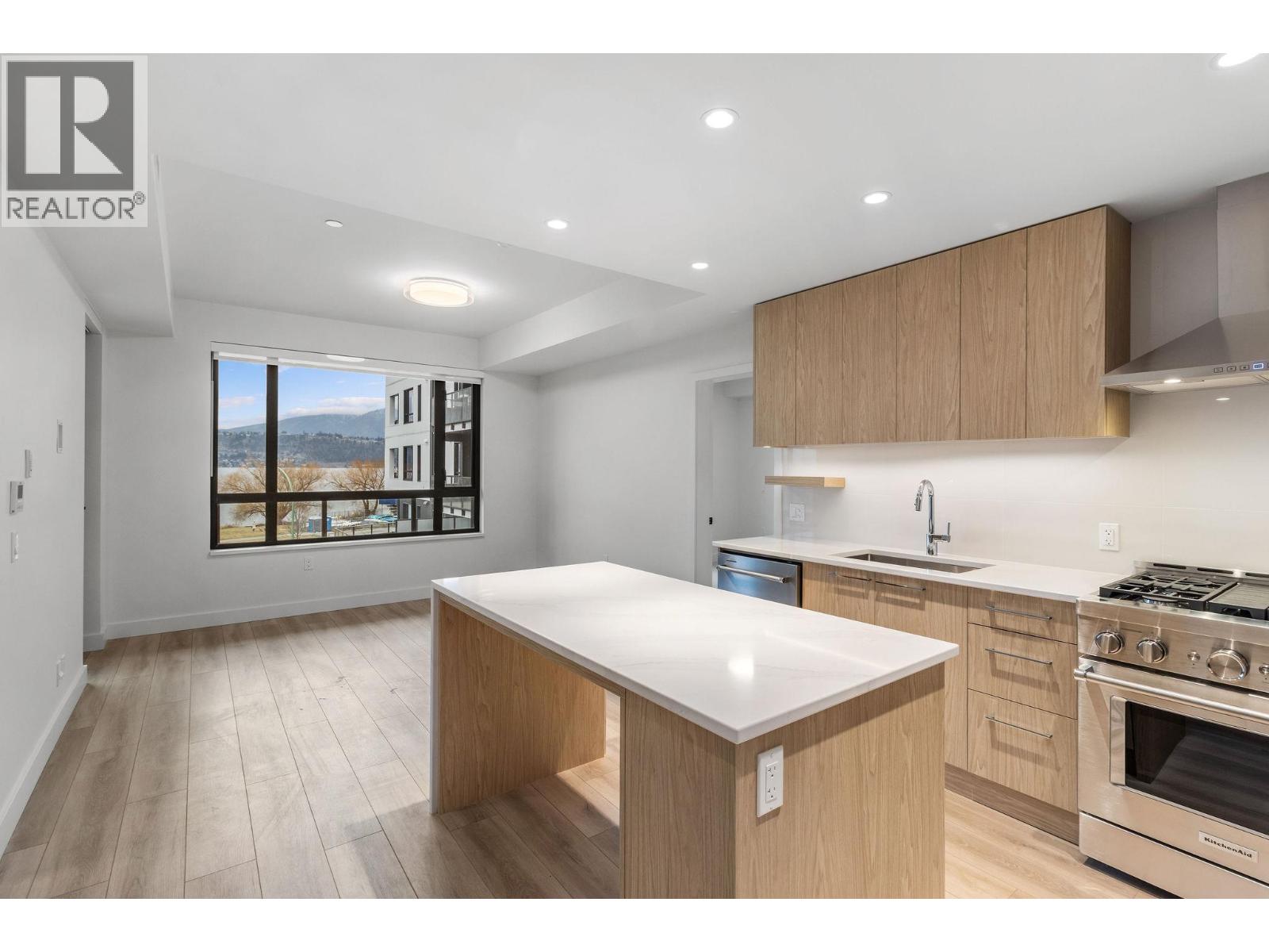 3051 Abbott Street Unit# #313, Kelowna