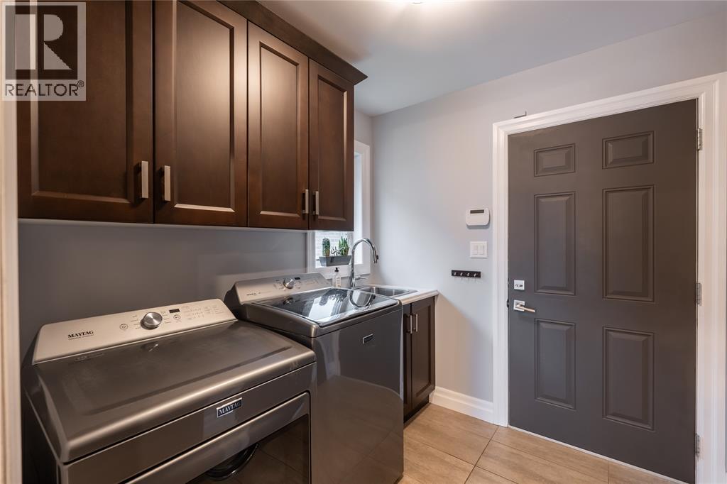 482 AUTUMN BREEZE DRIVE, Sarnia, Ontario, N7S0C4 — Photo 19