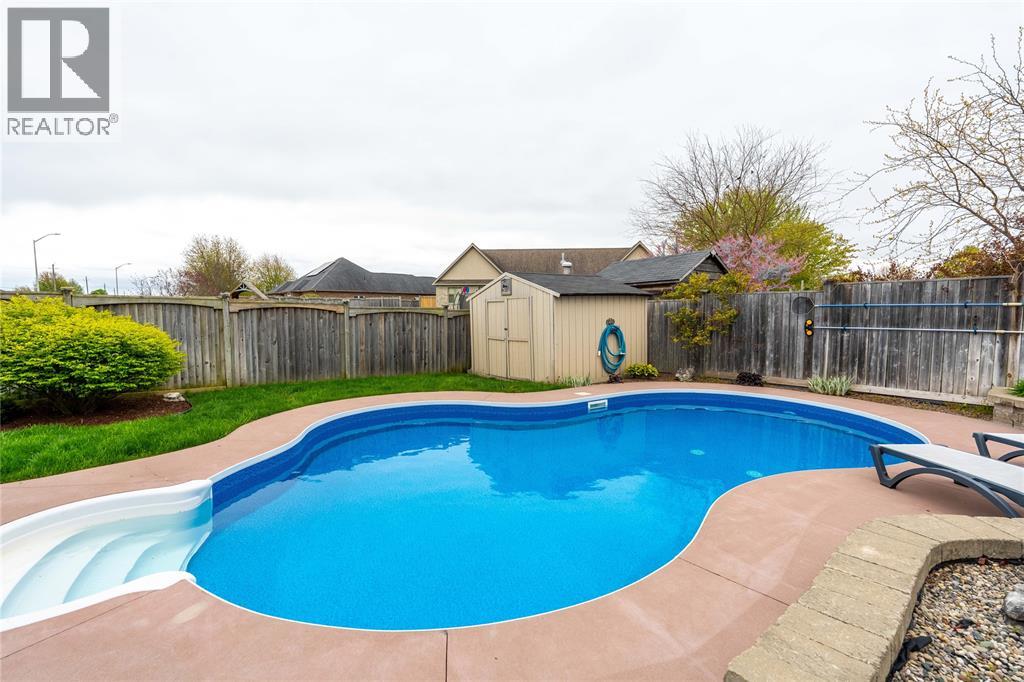 482 AUTUMN BREEZE DRIVE, Sarnia, Ontario, N7S0C4 — Photo 23