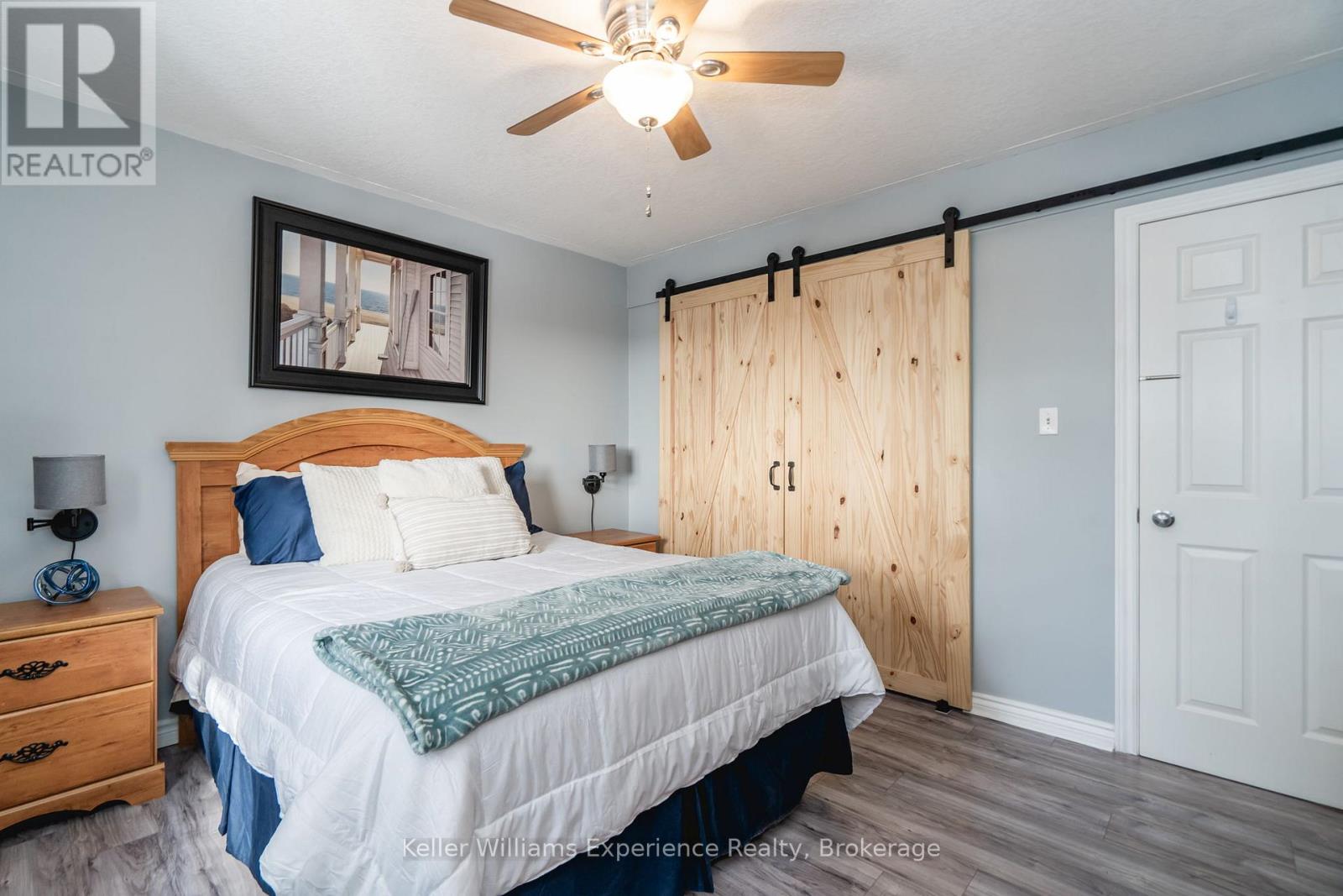 10 CLARENCE AVENUE - 11
