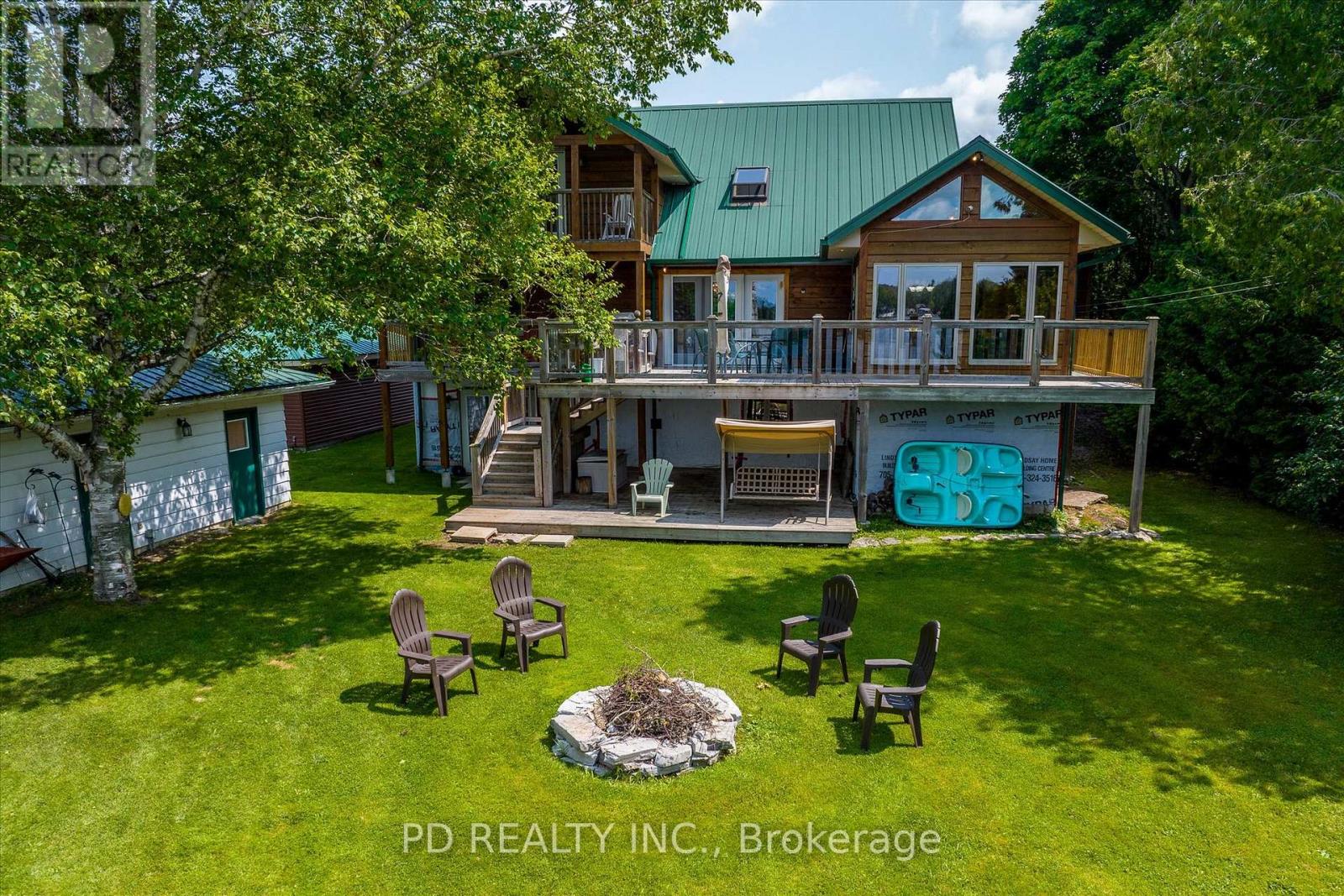 48 STURGEON GLEN ROAD - 12