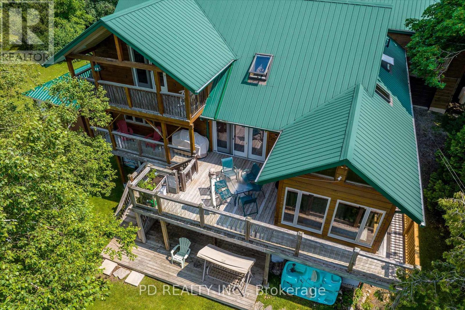 48 STURGEON GLEN ROAD - 13