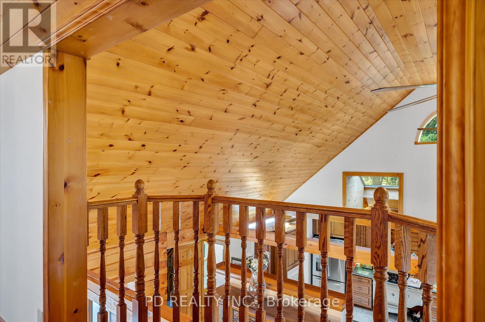 48 STURGEON GLEN ROAD - 38