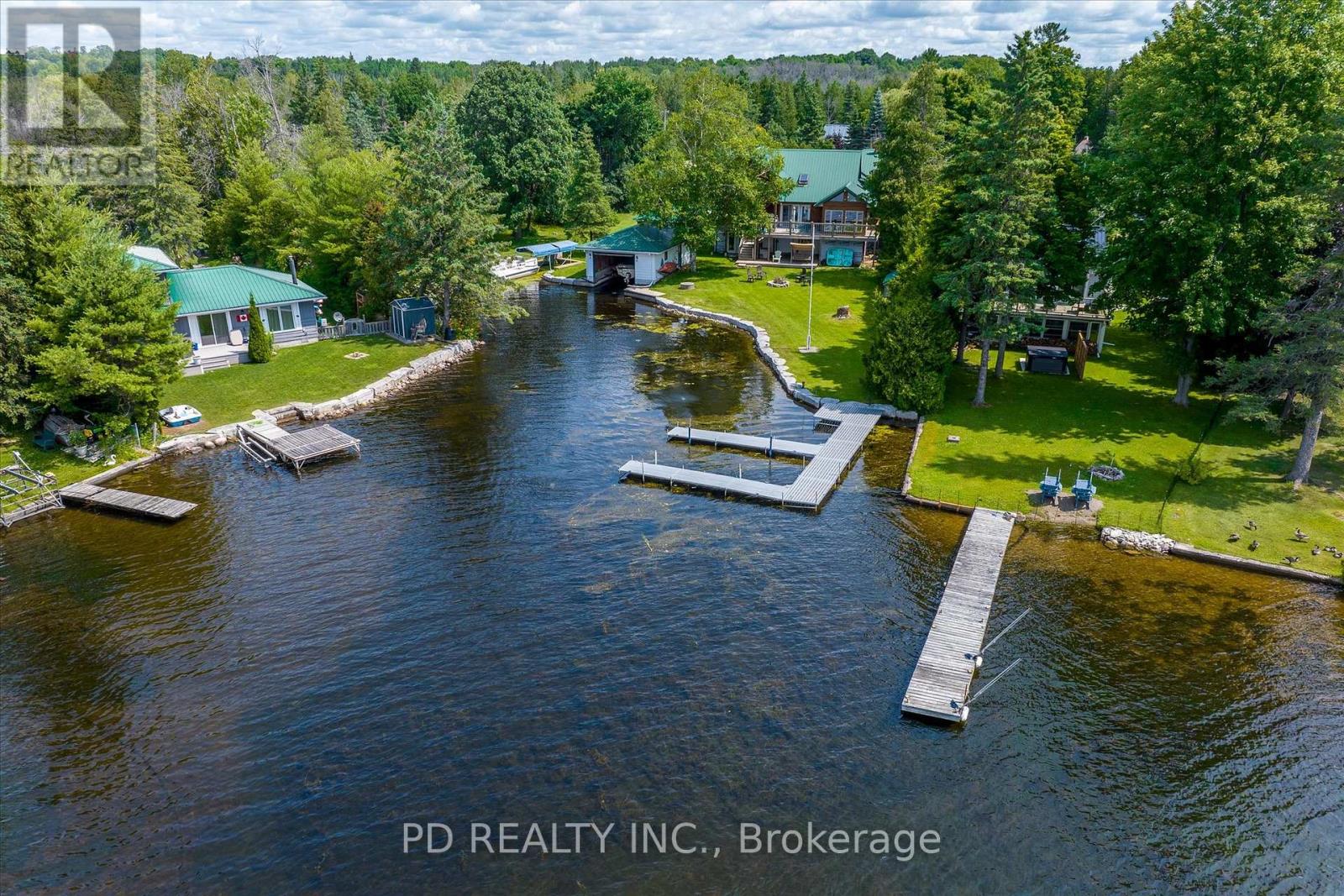 48 STURGEON GLEN ROAD - 9
