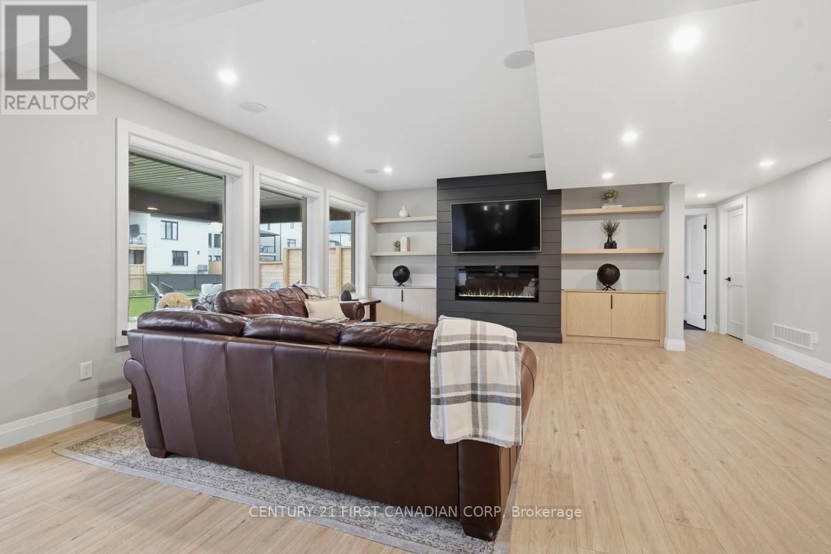 1729 UPPER WEST AVENUE - 36