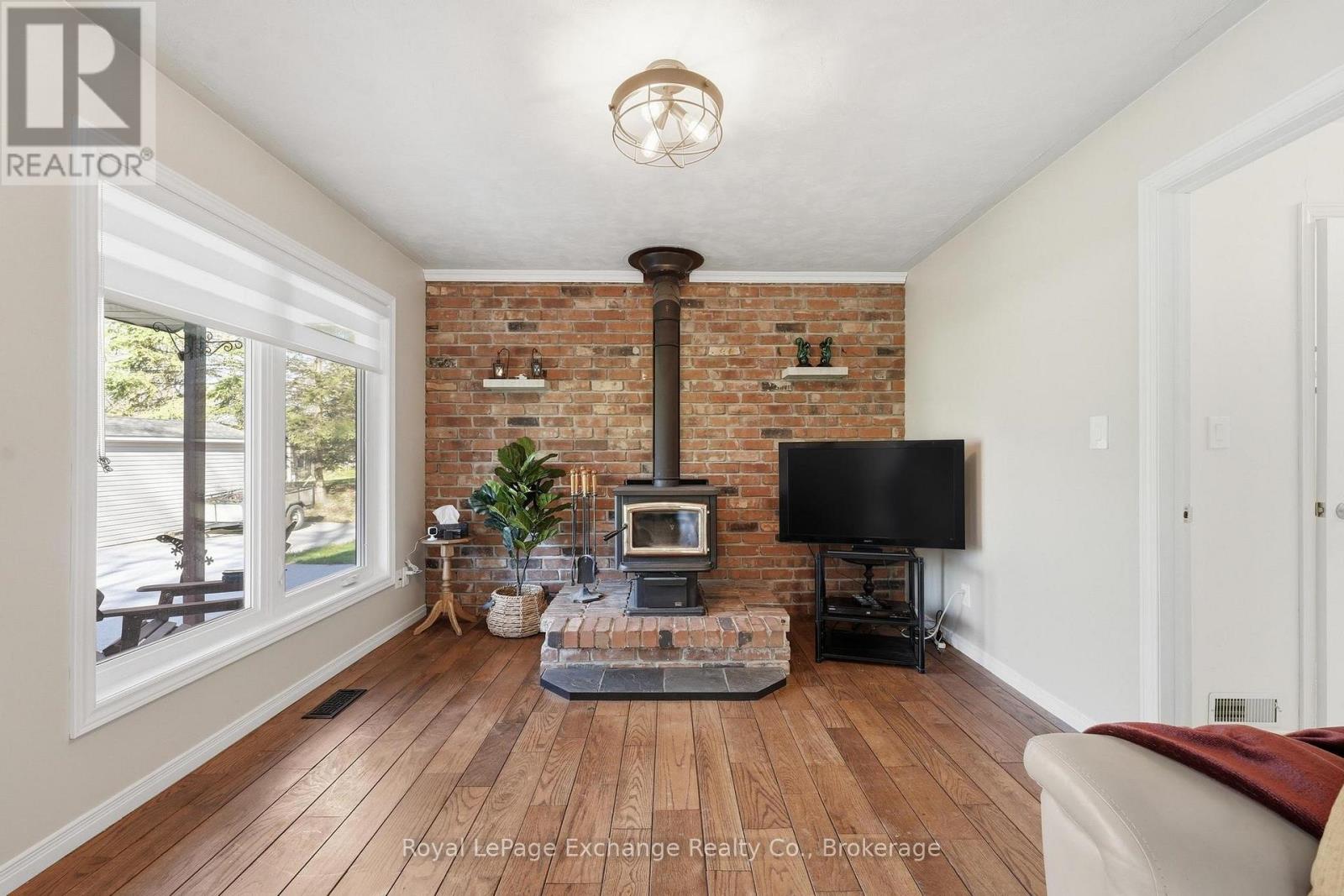 924 TANGLEWOOD DRIVE - 6