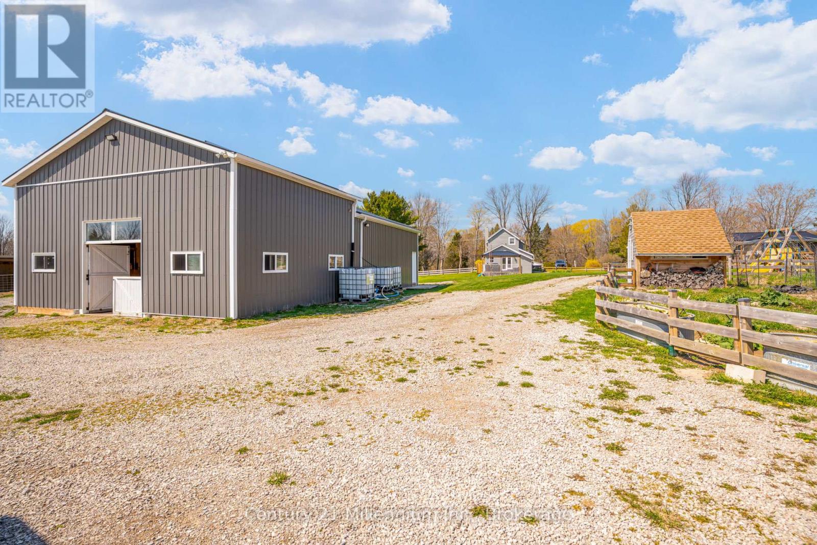 441090 ELM STREET - 16