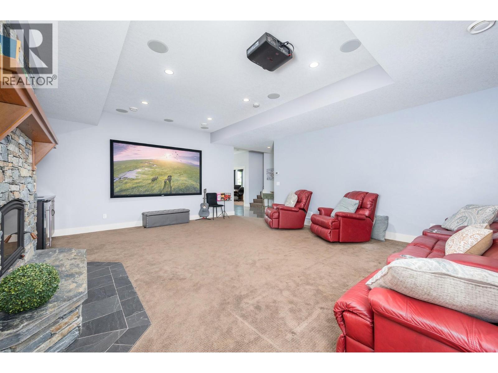7436 Sun Peaks Drive, Vernon