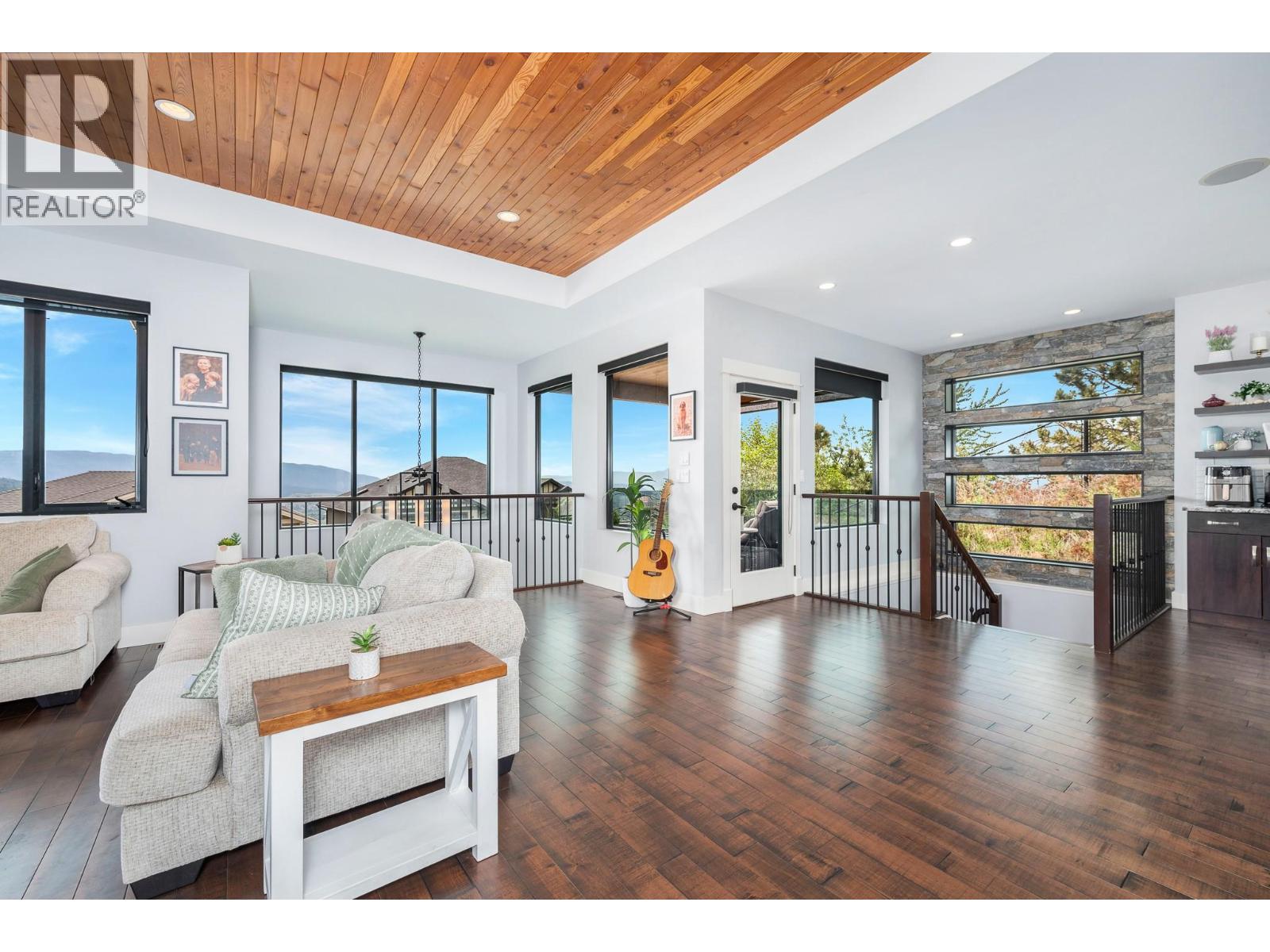 7436 Sun Peaks Drive, Vernon
