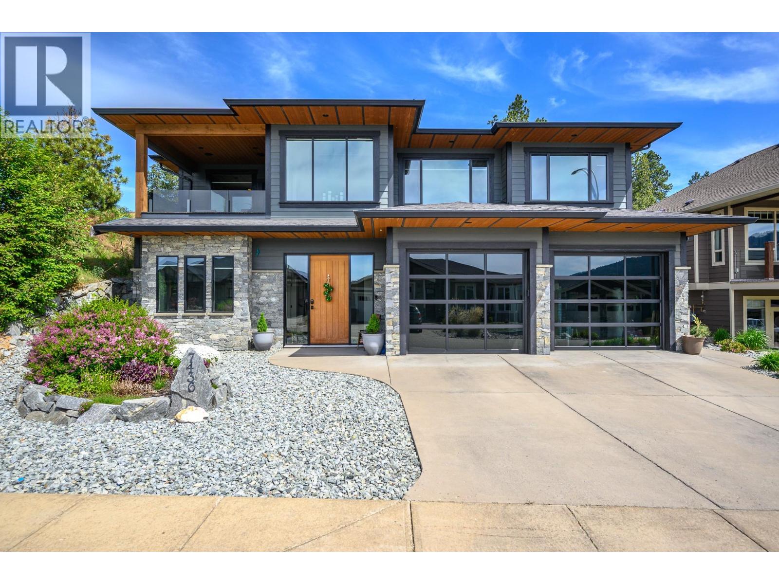 7436 Sun Peaks Drive, Vernon