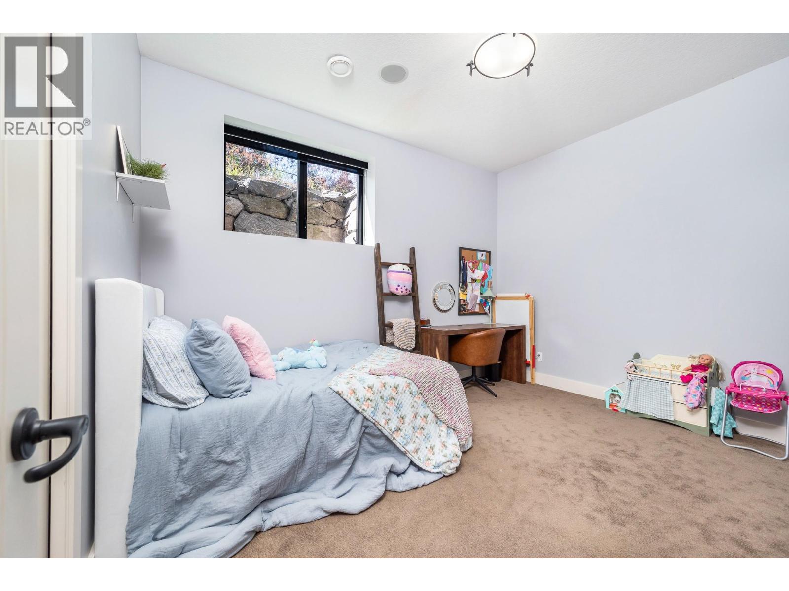 7436 Sun Peaks Drive, Vernon
