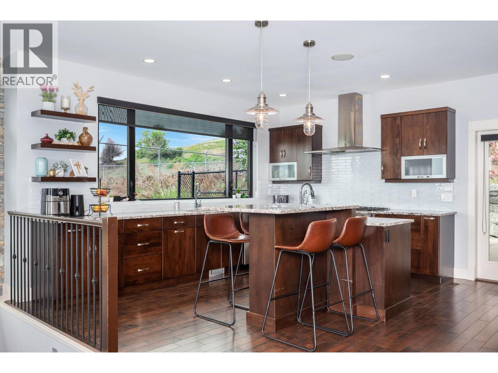 7436 Sun Peaks Drive, Vernon