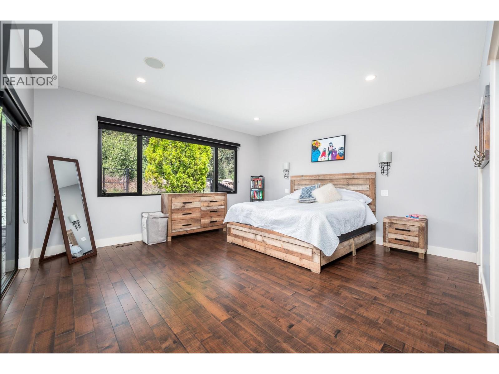 7436 Sun Peaks Drive, Vernon