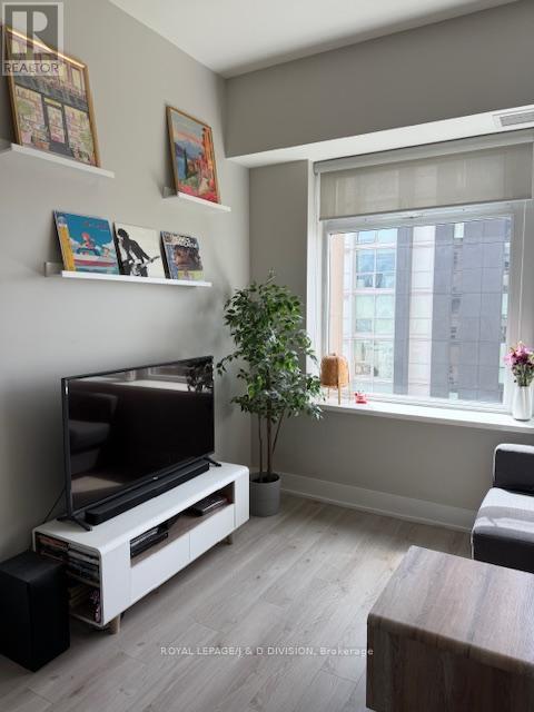 #1408 111 ST CLAIR AVENUE W - 11