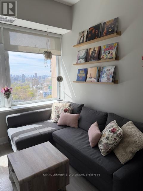 #1408 111 ST CLAIR AVENUE W - 9