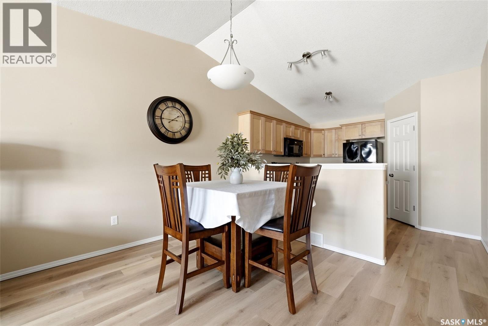 #40 2751 Windsor Park ROAD - 13
